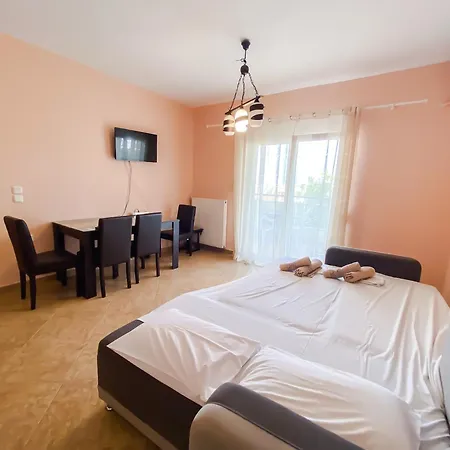 Katsirma Family 1 Bdr Nea Kallikrateia