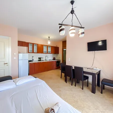 Katsirma Family 1 Bdr